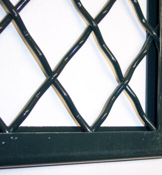 11 Gauge U-Edge Frame